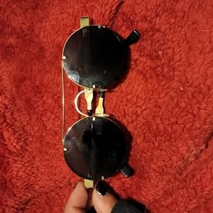 Circle Gold Framed Sunglasses